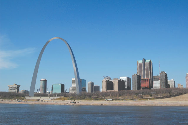 Kansas, Missouri Grocers Hang Tough, Wait for November Kansas, Missouri Grocers Hang Tough, Wait for November