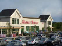 Nearly 1K Rally To Support Deposed Market Basket President Nearly 1K Rally To Support Deposed Market Basket President