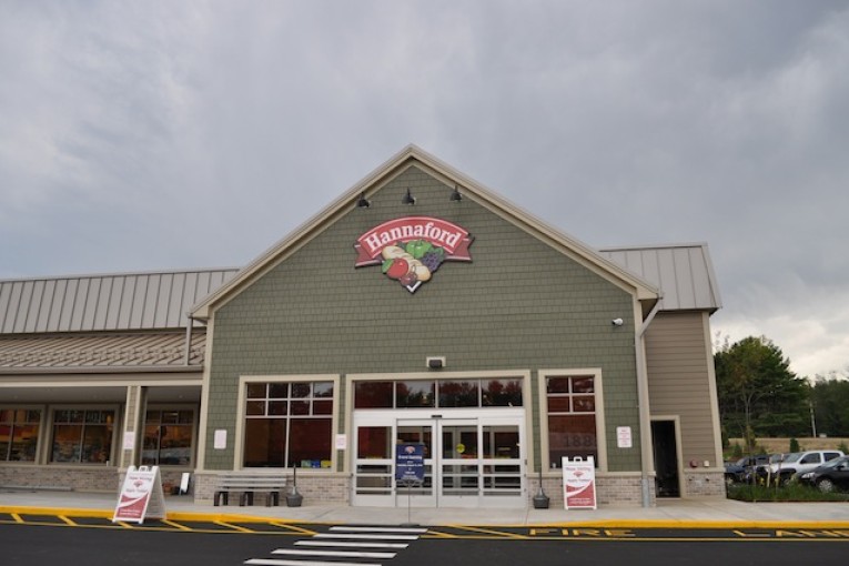 Hannaford Debuts SmallFormat Store, Will Purchase Durham, N.H., Market