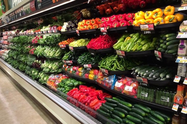 supermarket veggies