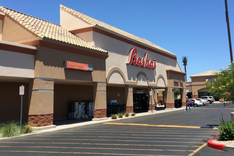 Bashas' Remodeled Oro Valley Store Features A First For Tucson