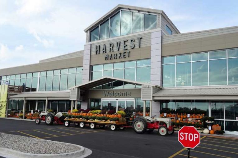 Niemann Foods' Harvest Market Grand Opening