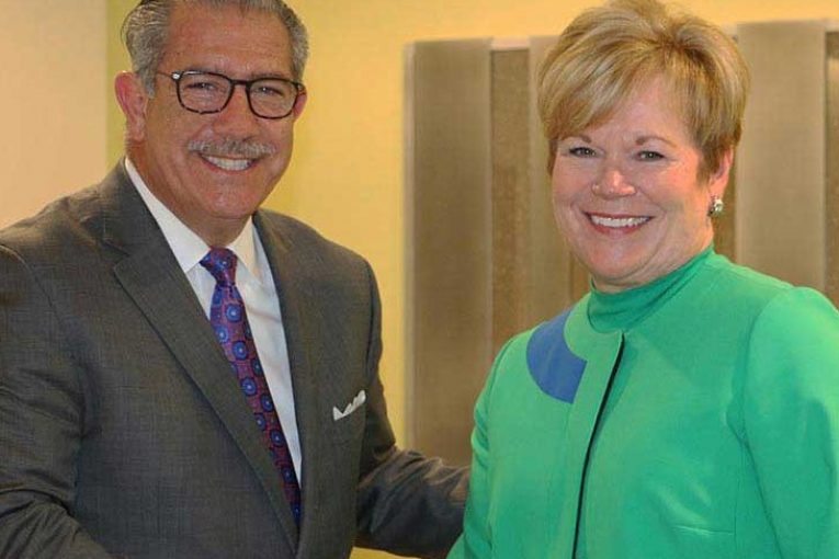 Phil Kafarakis and Leslie Sarasin