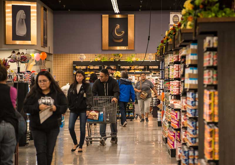 Bashas’ Remodeled Navajo Nation Grocery Store Opening, Window Rock
