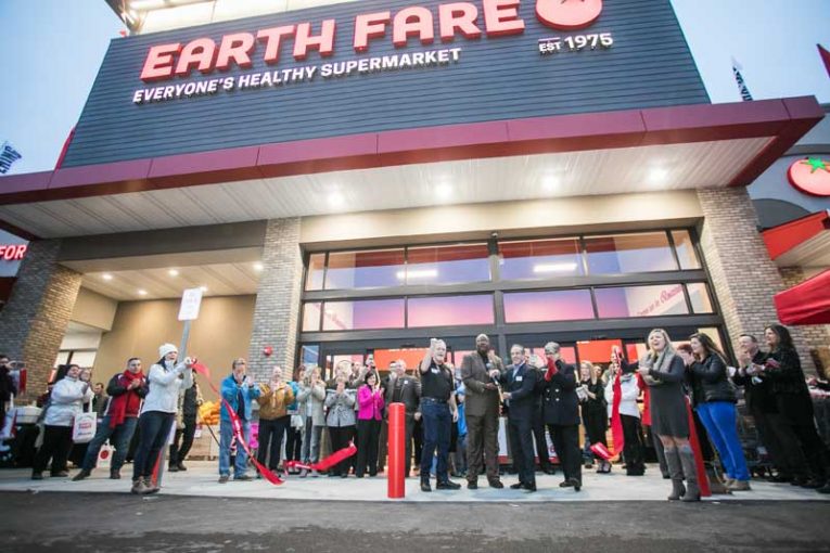 First Virginia Earth Fare ribbon-cutting