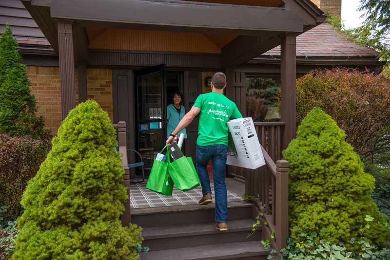 Meijer, HEB, Kroger Expanding Delivering Options With Shipt