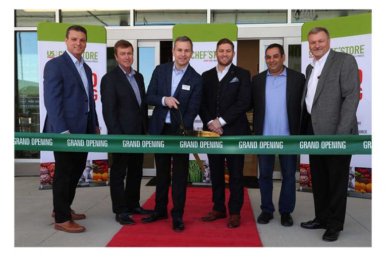 Jay Kvasnicka, EVP of locally managed sales and field operations; Keith Knight, regional president - South; Josh Waters, VP of Chef'Store; Robert Dye, mayor of Farmer's Branch; Ernie Quilantan, president of the Texas Restaurant Association - Dallas; and Tracy Osborne, US Foods area president - Texhoma.