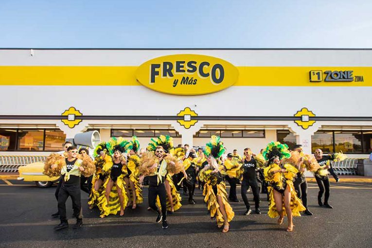 The Fresco y Mas opening on Armenia Ave.