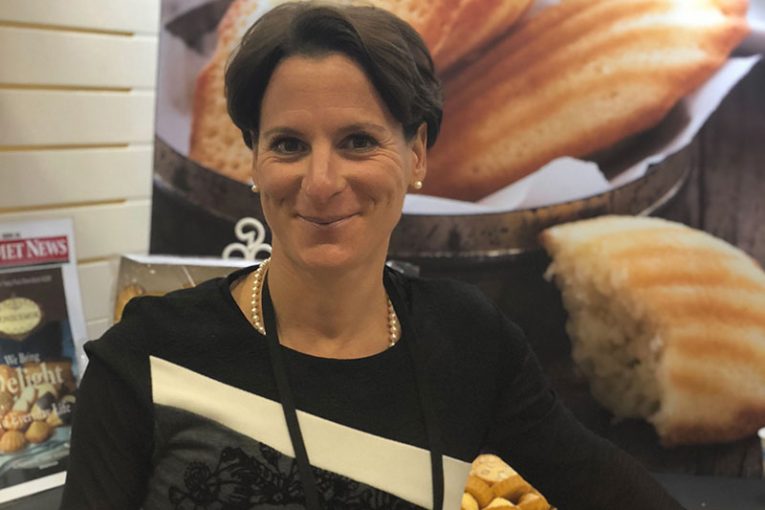 Laure Chatard, Donsuemor