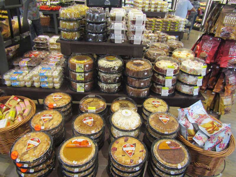 Stater Bros. Store Opening, Norco, California, Nov. 15, 2017 Shelby