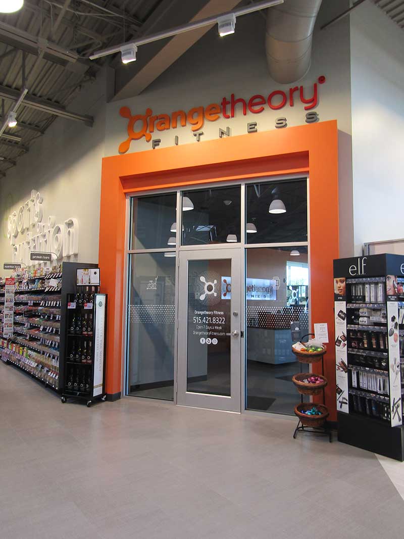 HyVee's First HealthMarket, 375 South Jordan Creek Parkway, West Des