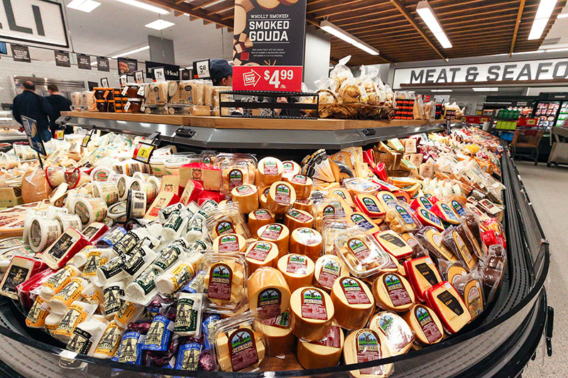 Giant Food Store Opening, Olney, Maryland, April 12, 2019 Shelby Report